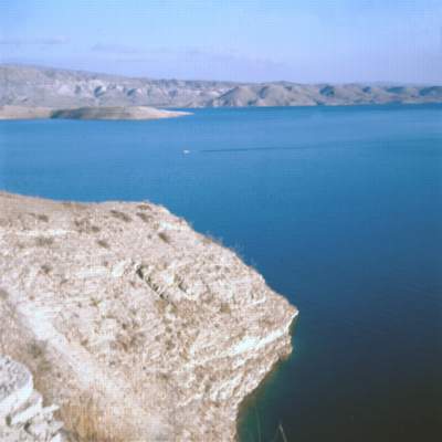 Чиркейское водохранилище.